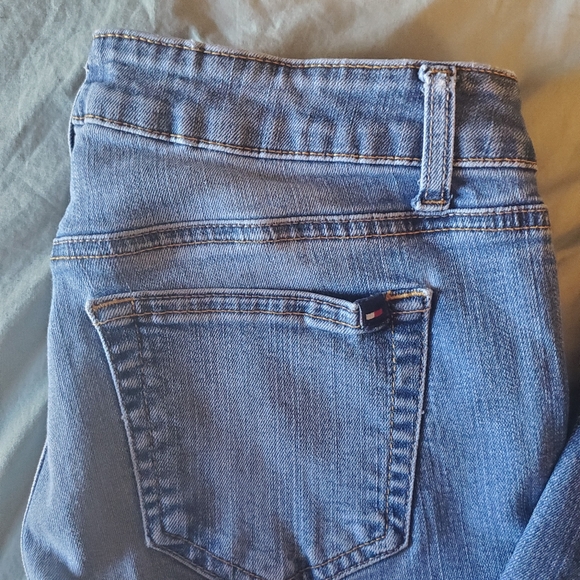 Tommy Hilfiger Classic Bootcut Jeans - Picture 4 of 6